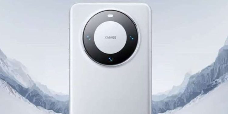 Huawei’nin yeni telefonunun satışları iPhone 15’i geçti