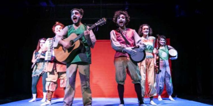 Sahnesiz ilçe Borçka’da tiyatro festivali başlıyor!