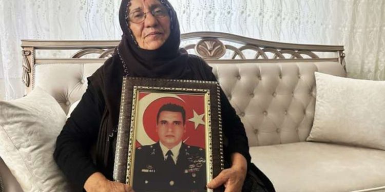Şehit binbaşının baba ocağını soydular: 200 bin liralık eşya çaldılar