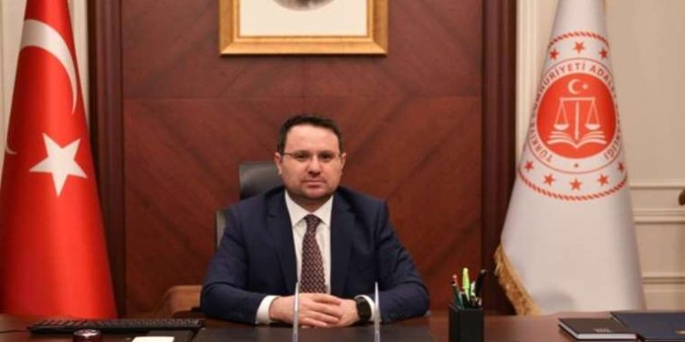 Şikayetler işleme konmadı! Bakan yardımcısı da aralarında