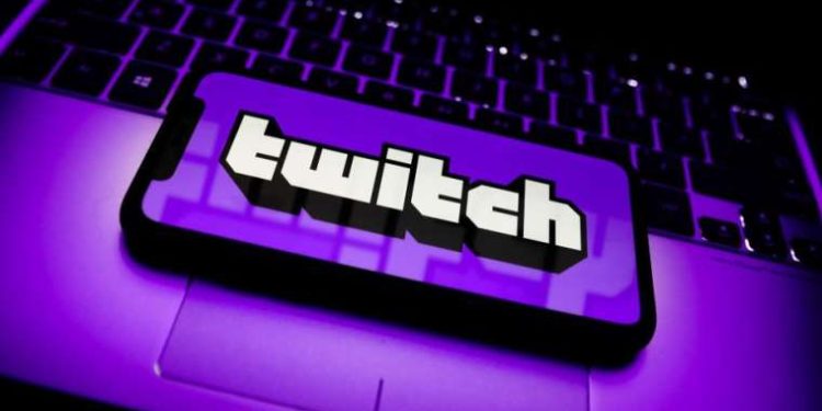 Twitch rakip yayın platformlarıyla eş zamanlı yayına izin verecek
